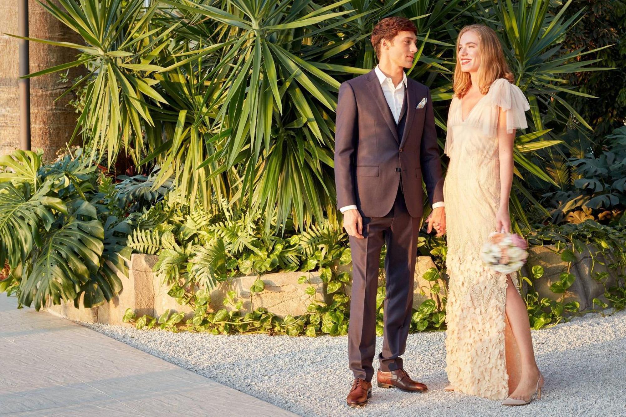 Paragraph Resort & Spa Shekvetili, Autograph Collection Exterior foto Wedding couple